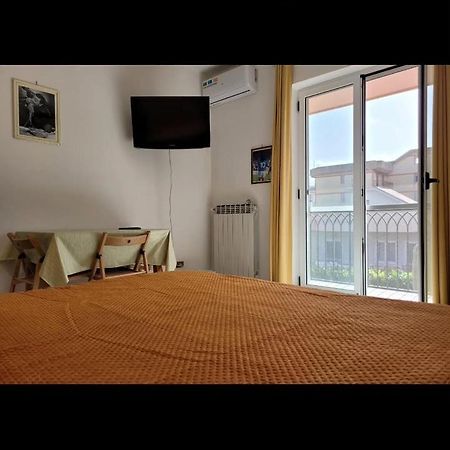 Bed and Breakfast La Smorfia Scafati Zewnętrze zdjęcie