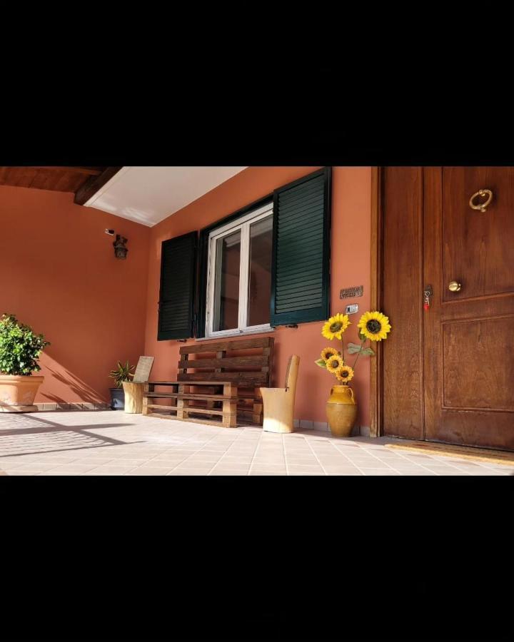 Bed and Breakfast La Smorfia Scafati Zewnętrze zdjęcie